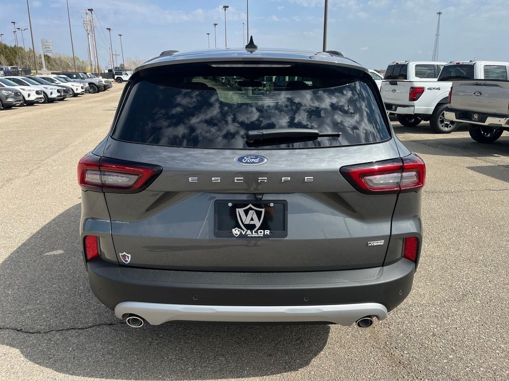 2025 Ford Escape Plug-In Hybrid — detail view
